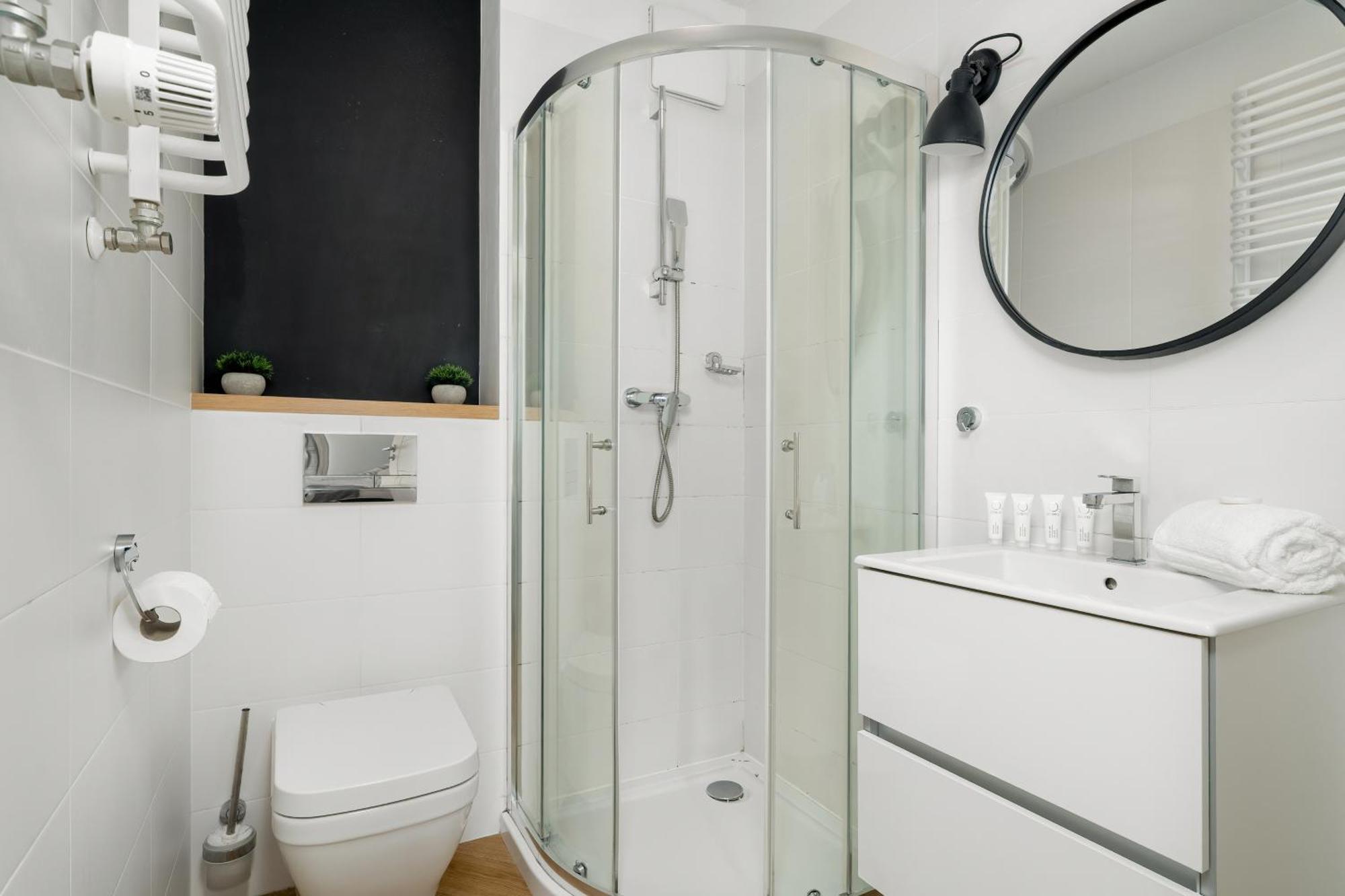 Klimatyczne I Nowoczesne Studio Very Berry W Poznaniu By Noclegi Renters Eksteriør billede