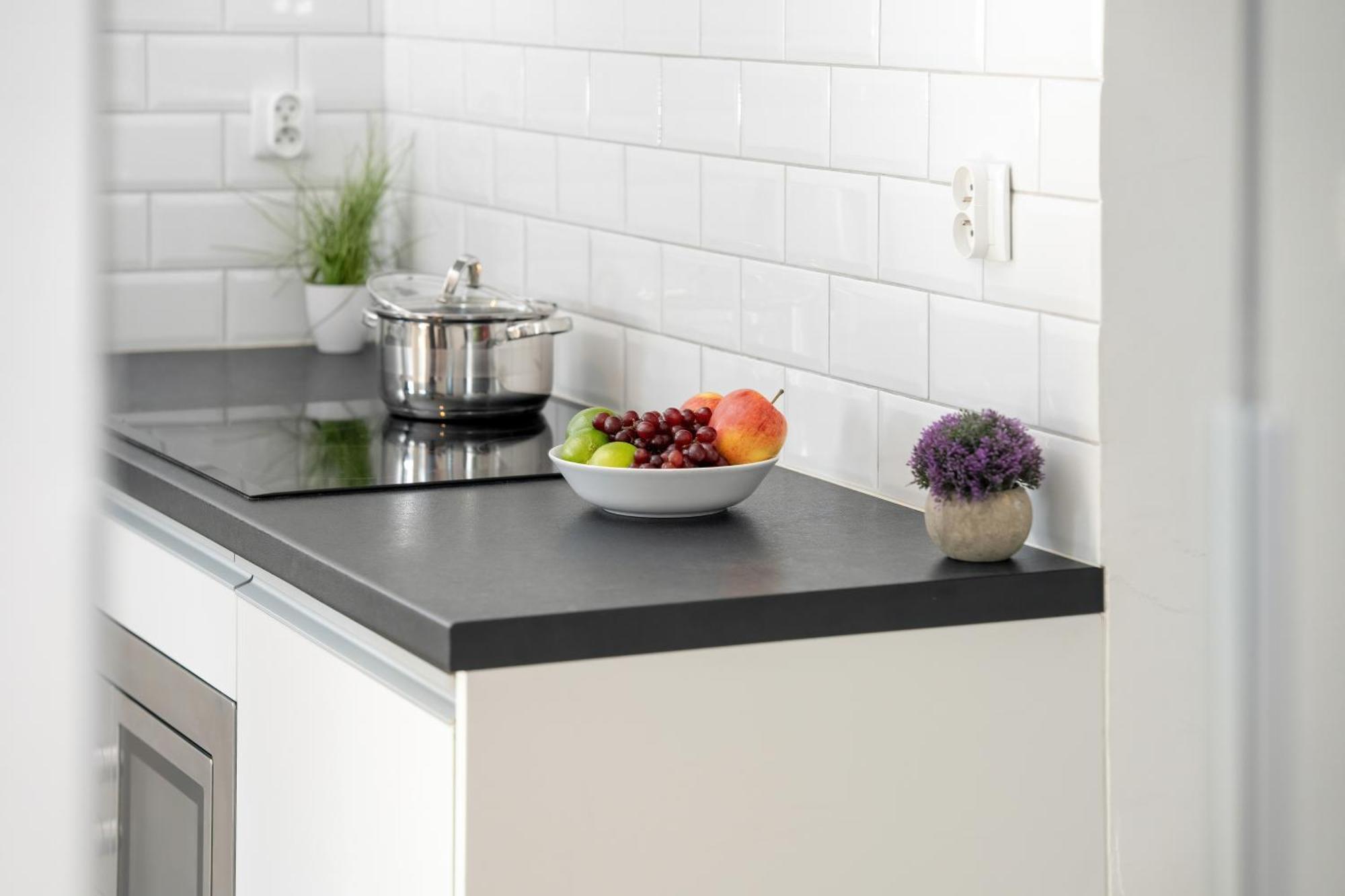 Klimatyczne I Nowoczesne Studio Very Berry W Poznaniu By Noclegi Renters Eksteriør billede